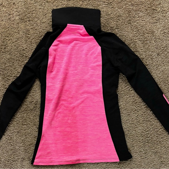 Under Armour Women's Pink and Black Sweatshirt 1/4 zipper Pretty Great condition - Picture 9 of 12